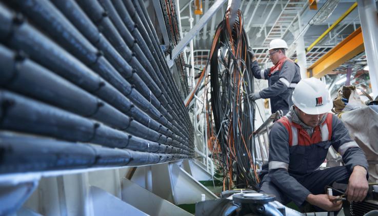 Alewijnse has been a leading and reliable partner in all types of electrical installations for many years.